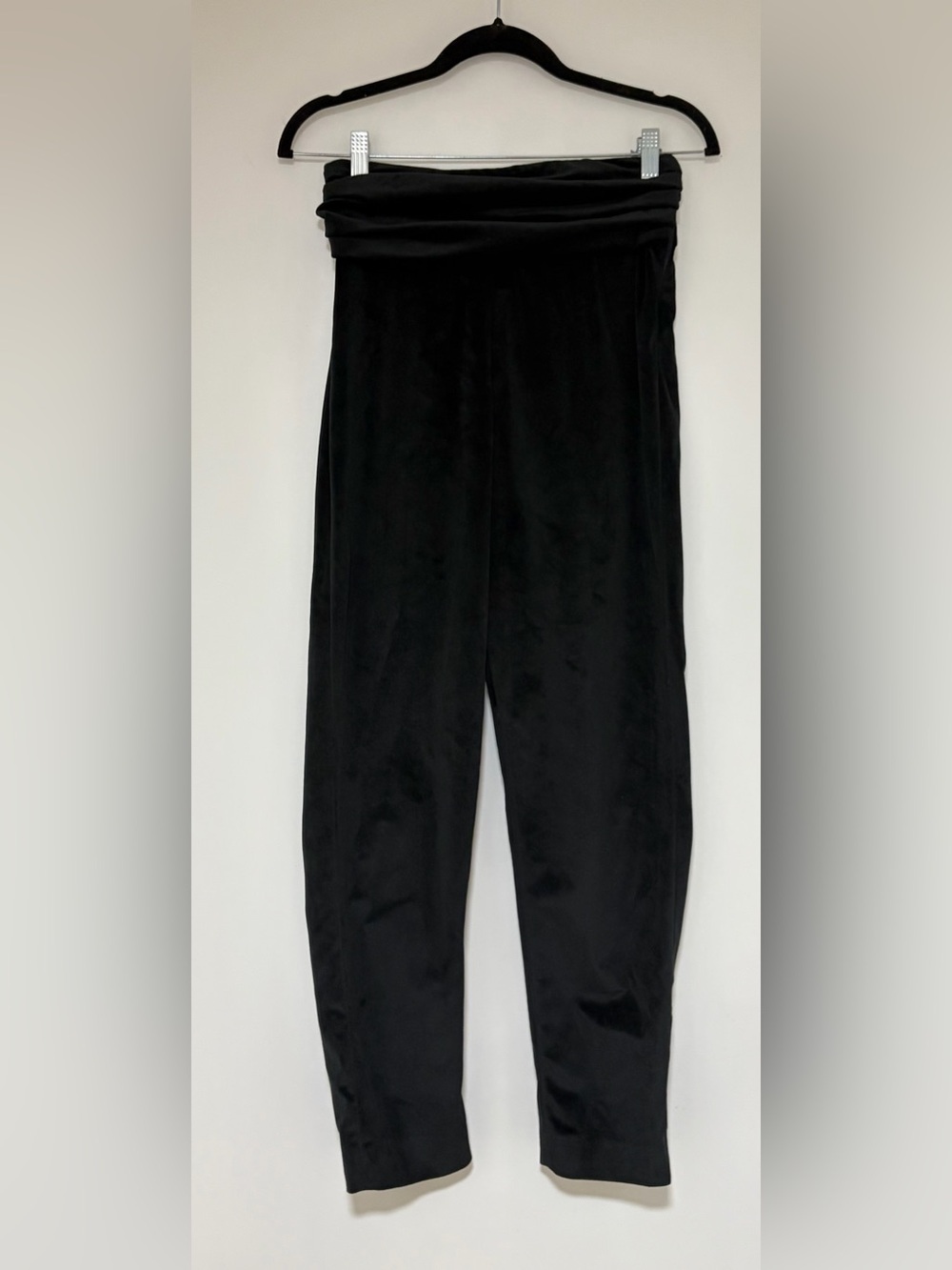 Maria Vittoria Paolillo MVP Wardrobe Women’s Black Velvet Straight Pants Size 4